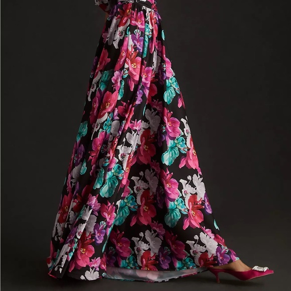 Anthropologie Delfi Puff-Sleeve Floral Printed Maxi Dress - Picture 8 of 16